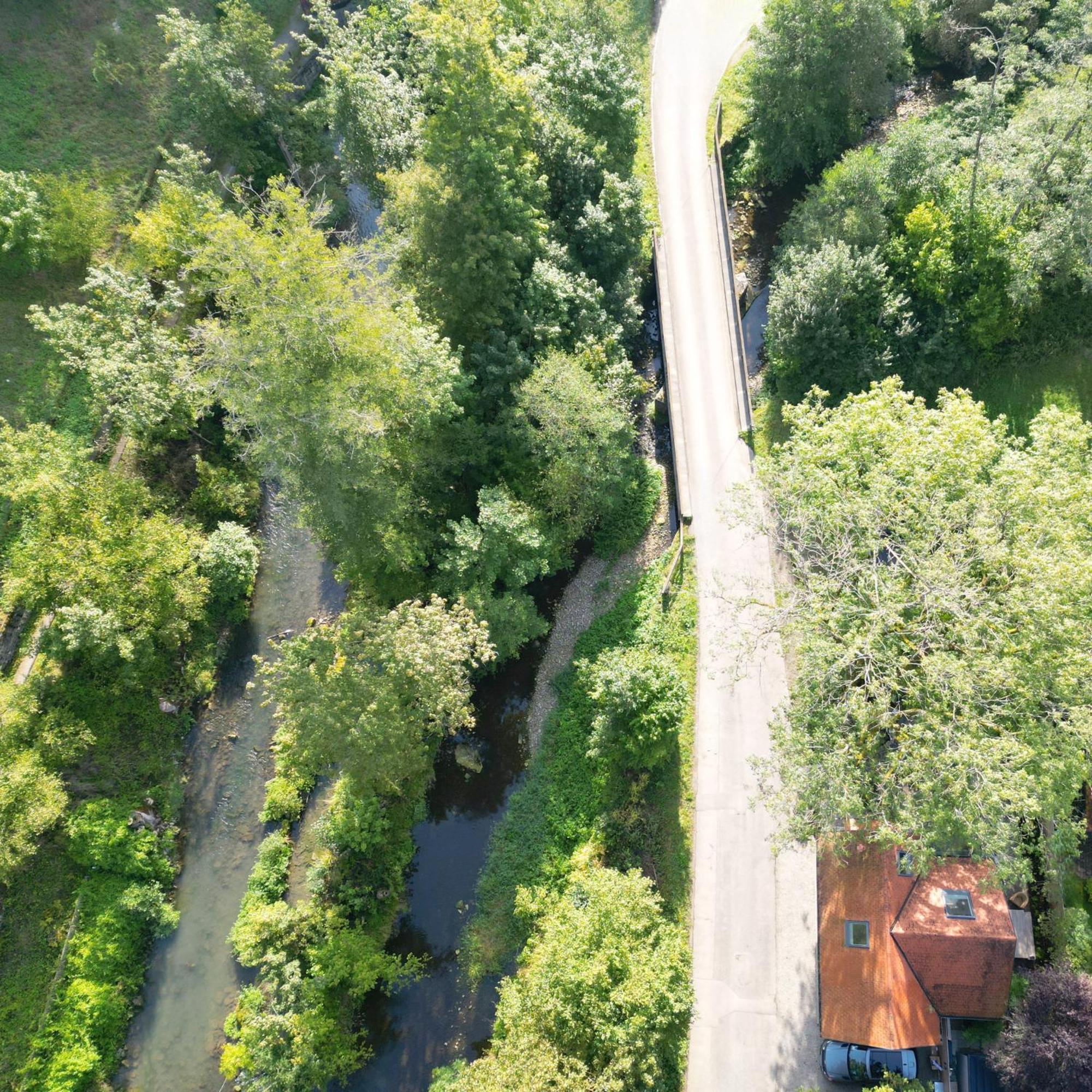 Tauberchalet I Boutique-Ferienhaus Mit Sauna, Whirlpool & Natur I 10Min Walk To Historic Old Town Rothenburg ob der Tauber Exterior foto