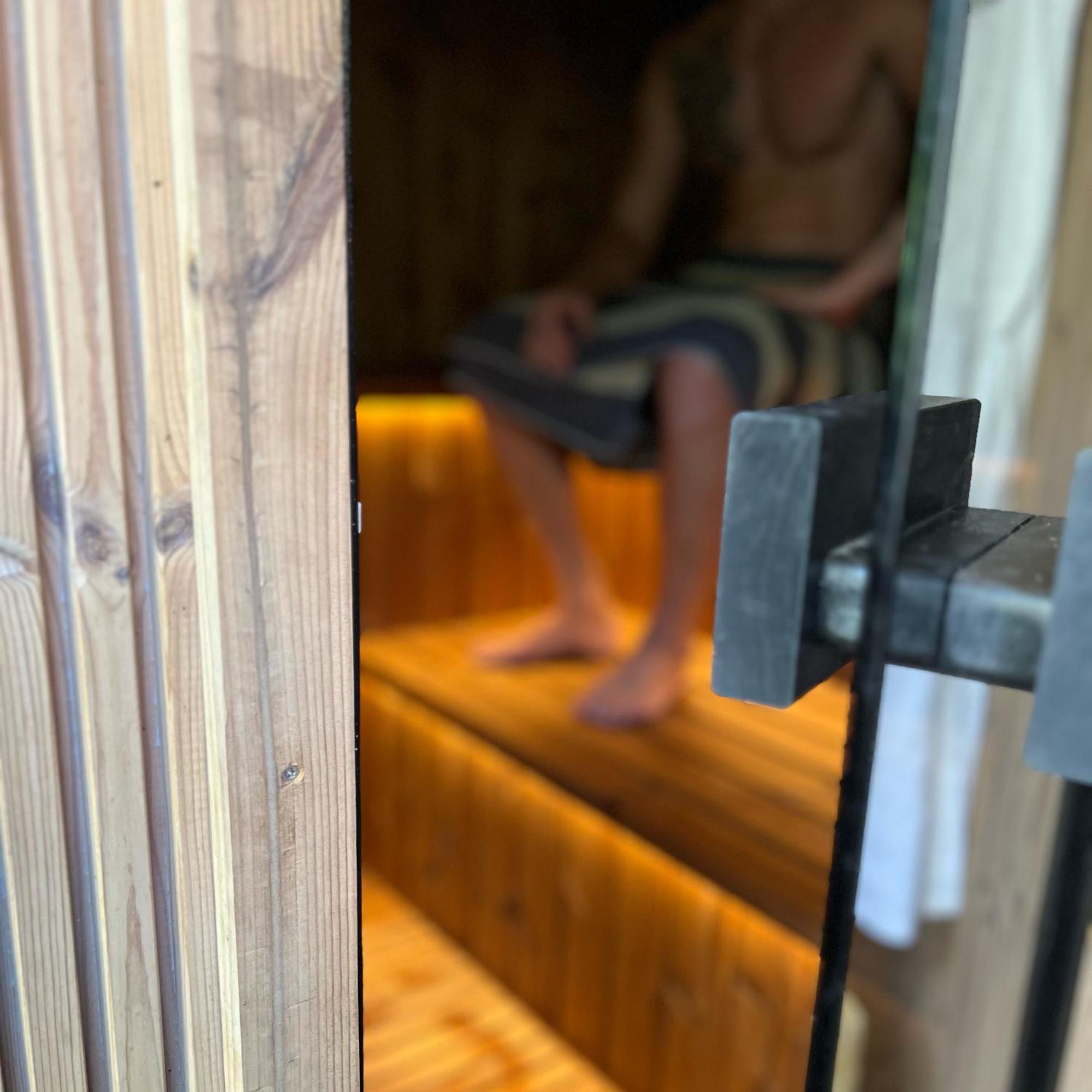 Tauberchalet I Boutique-Ferienhaus Mit Sauna, Whirlpool & Natur I 10Min Walk To Historic Old Town Rothenburg ob der Tauber Exterior foto